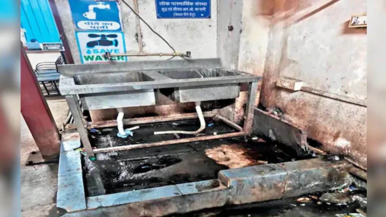 Indore News: 6 सरकारी अस्पतालों के पानी में मिले E-Coli और Total Coliform बैक्टीरिया, रिपोर्ट से उठे कई सवाल