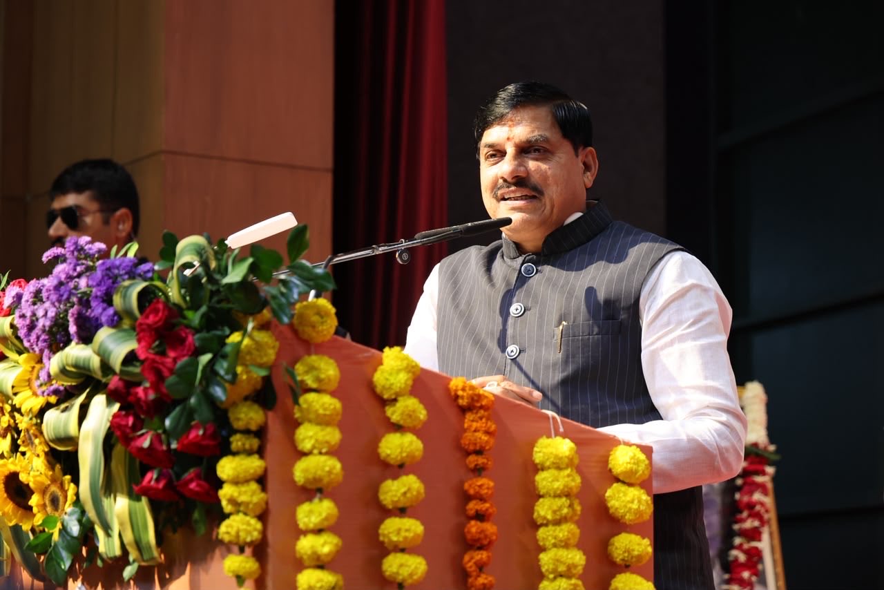 'TET की परीक्षा ऑफलाइन भी करवाएंगे', शिक्षक दिवस पर CM बोले- बोर्ड परीक्षा में आधे से ज्यादा बच्चे सरकारी स्कूले के हैं