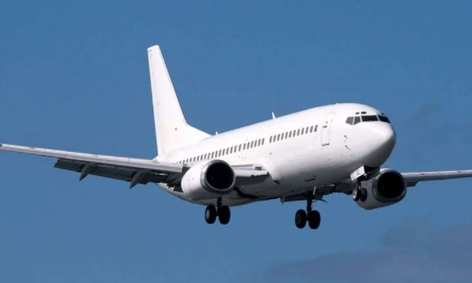 Jabalpur Kolkata Flight : जबलपुर से कोलकाता सीधी फ्लाइट हुई शुरू, कारोबारियों और छात्रों-मरीजों को मिलेगा फायदा