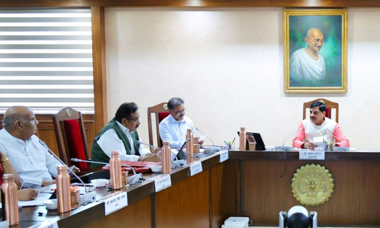 MP Cabinet Decision : हर शुक्रवार को MP में जन विश्वास अभियान, फील्ड में जाएंगे सीएम समेत कलेक्टर-कमिश्नर 