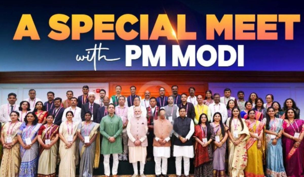 'कॉन्फिडेंस चाहिए', जब टीचर ने PM मोदी को दिए पब्लिक में बोलने के टिप्स; प्रधानमंत्री खुद को हंसने से रोक नहीं पाए