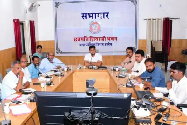 Ujjain Nagar Nigam: उज्जैन नगर निगम में 57 कर्मचारियों को प्रमोशन, सिंहस्थ-2028 की तैयारियों को मिलेगी गति